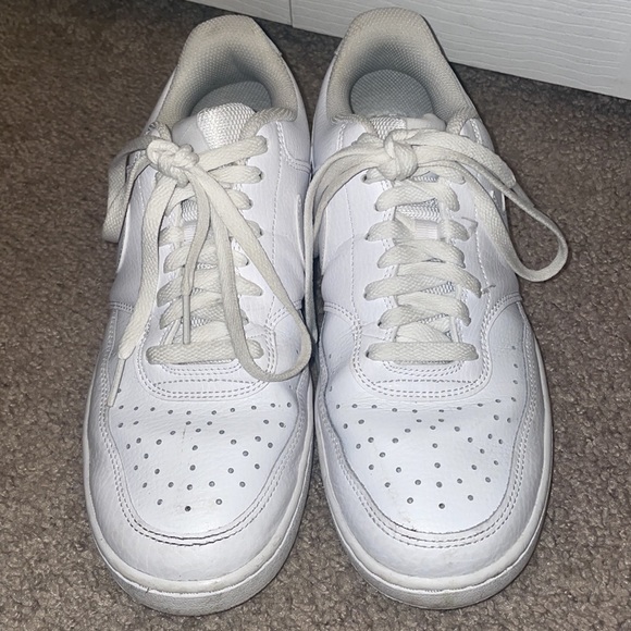 Nike Court Vision Low Women's Shoes - 9 - Picture 1 of 3